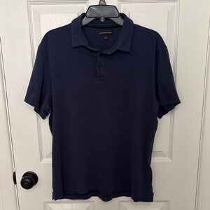 Banana Republic Men's Collard Three Button Down Short Sleeve Navy Blue Shirt
